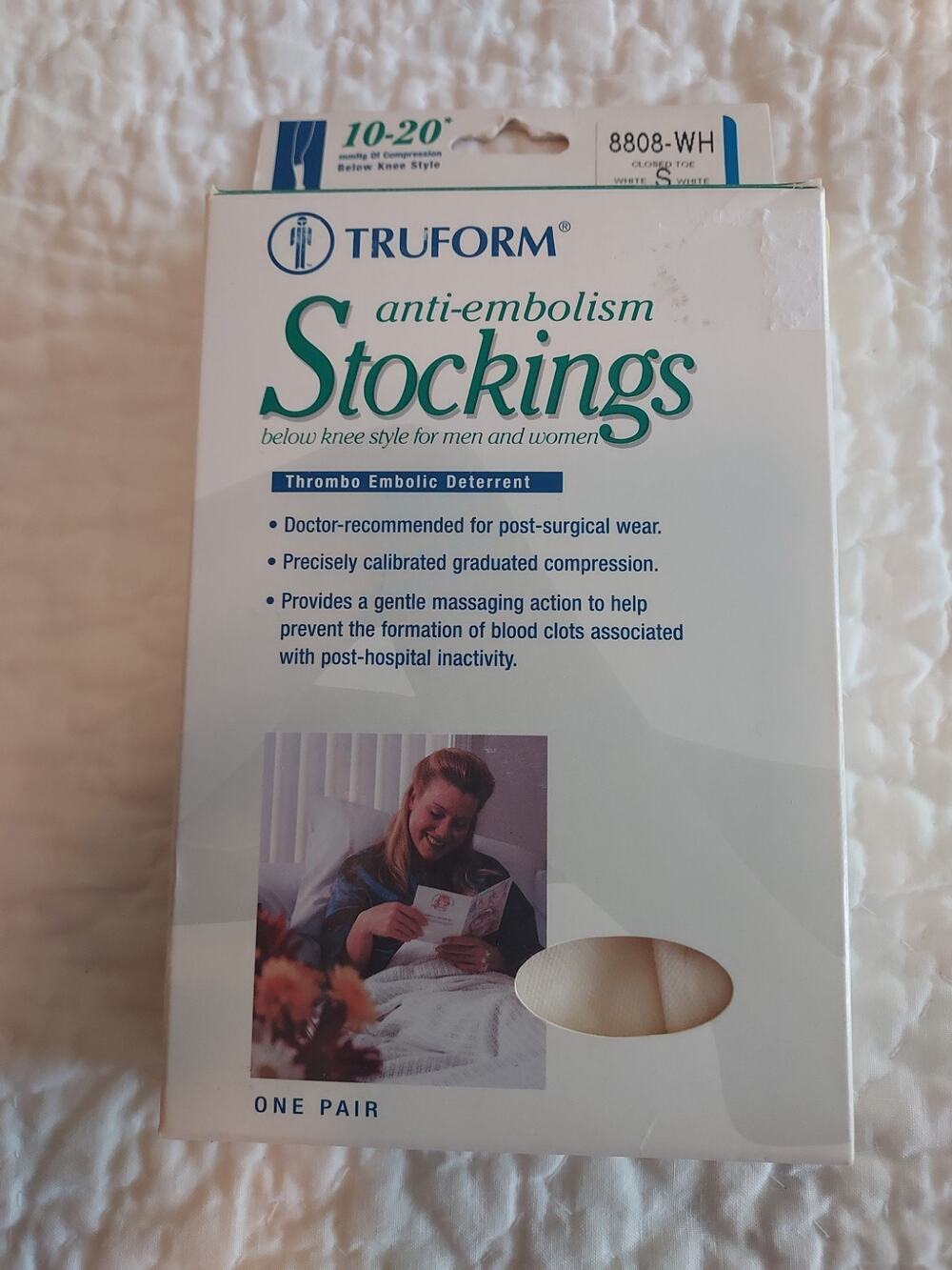 NEW True Form Anti-embolism Stockings Size S White Closed Toe 8808 - WH NEW